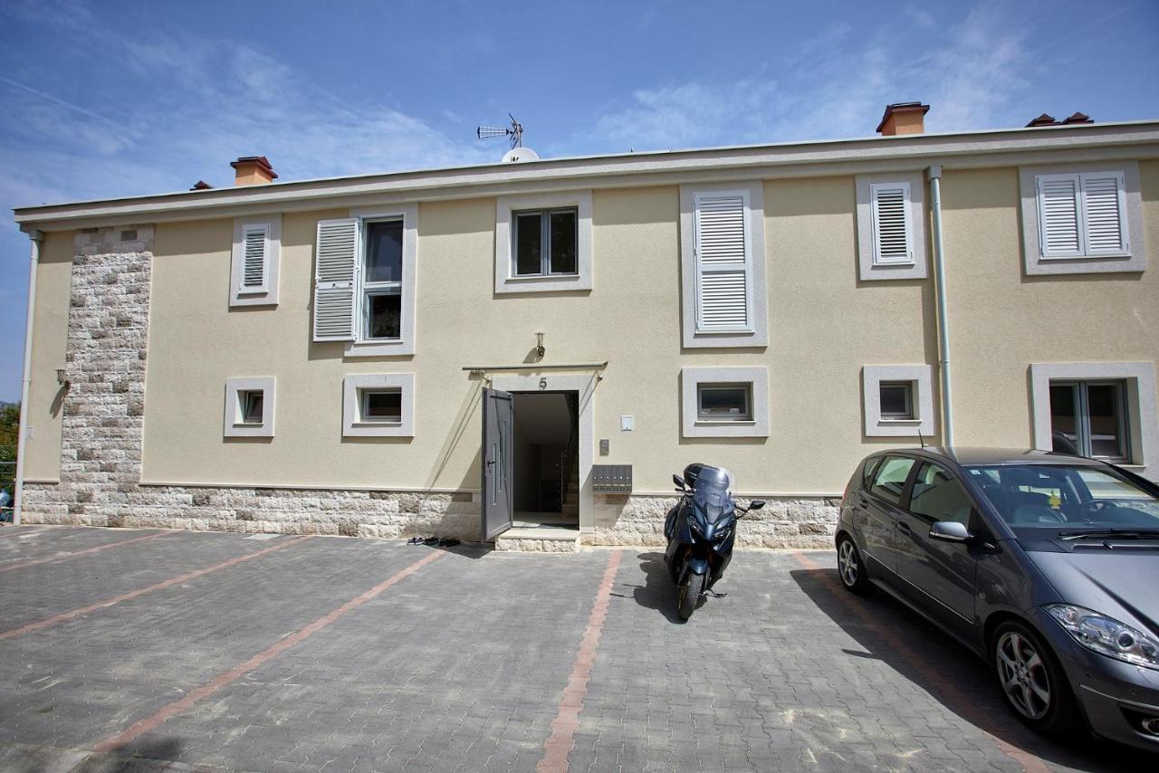 L&L Luxury Apartment 1 Donji Okrug (Ciovo) Exterior foto